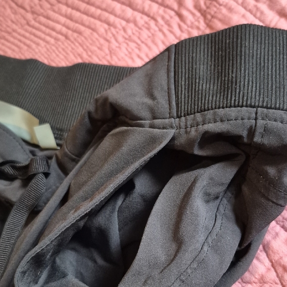 Athleta Womans Black Joggers - Picture 3 of 4